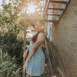 Meet your Posher, Nickole